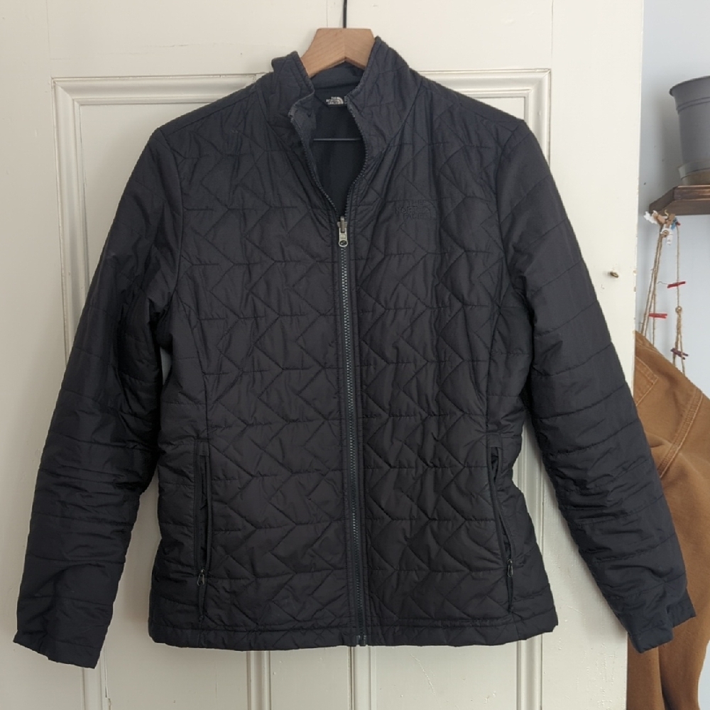 The North Face Women's Black Quilted Puffer Jacket